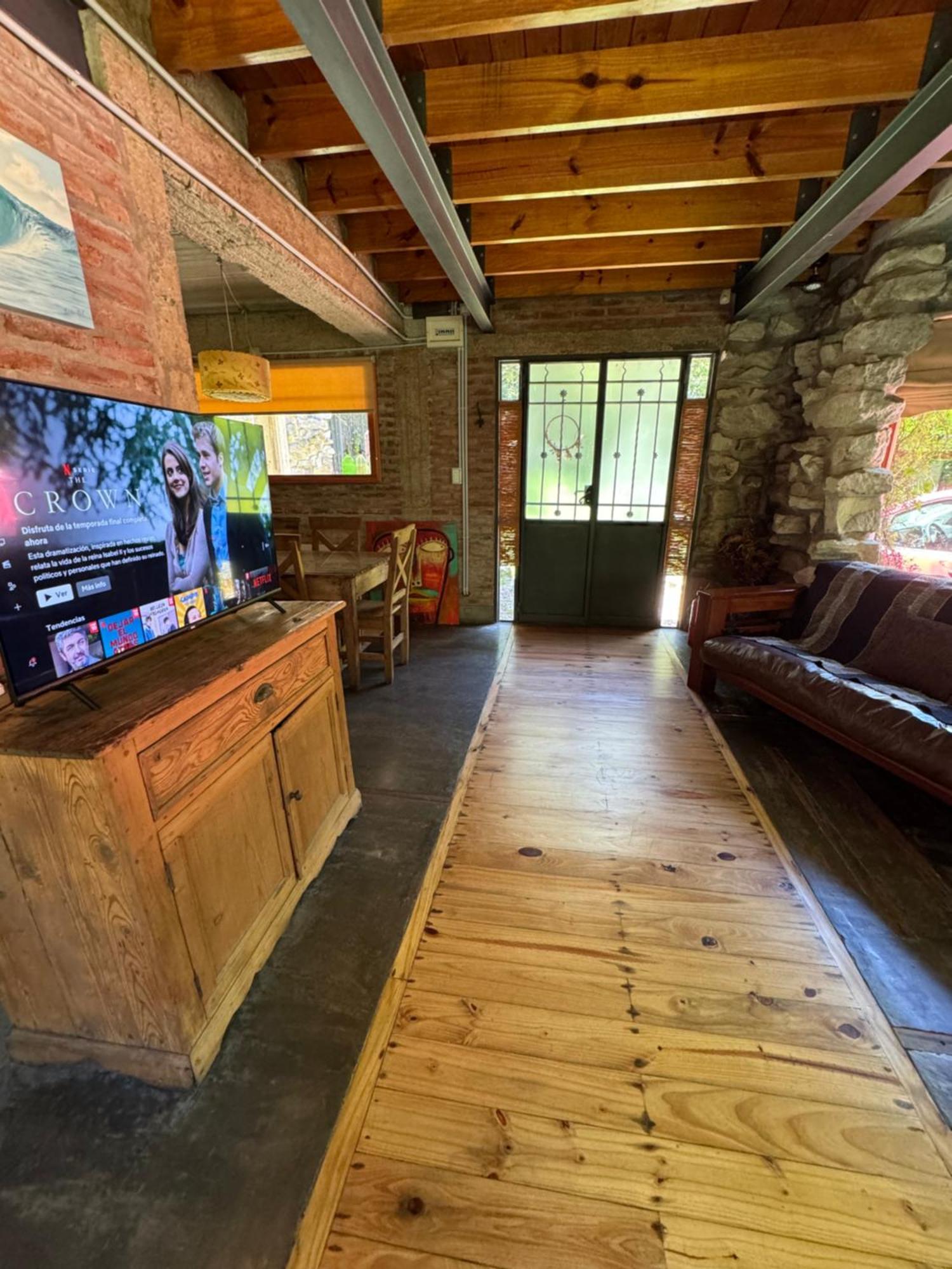 Arehue Lodge